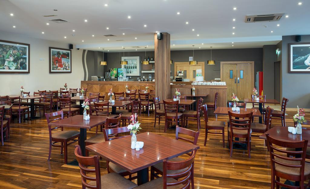 Breaffy Woods Hotel Castlebar Exterior foto